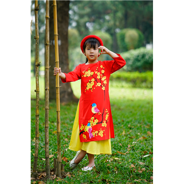 Áo dài Xuân 2018 - Chim én và nhành mai Áo dài Xuân 2018 - Chim én và nhành mai